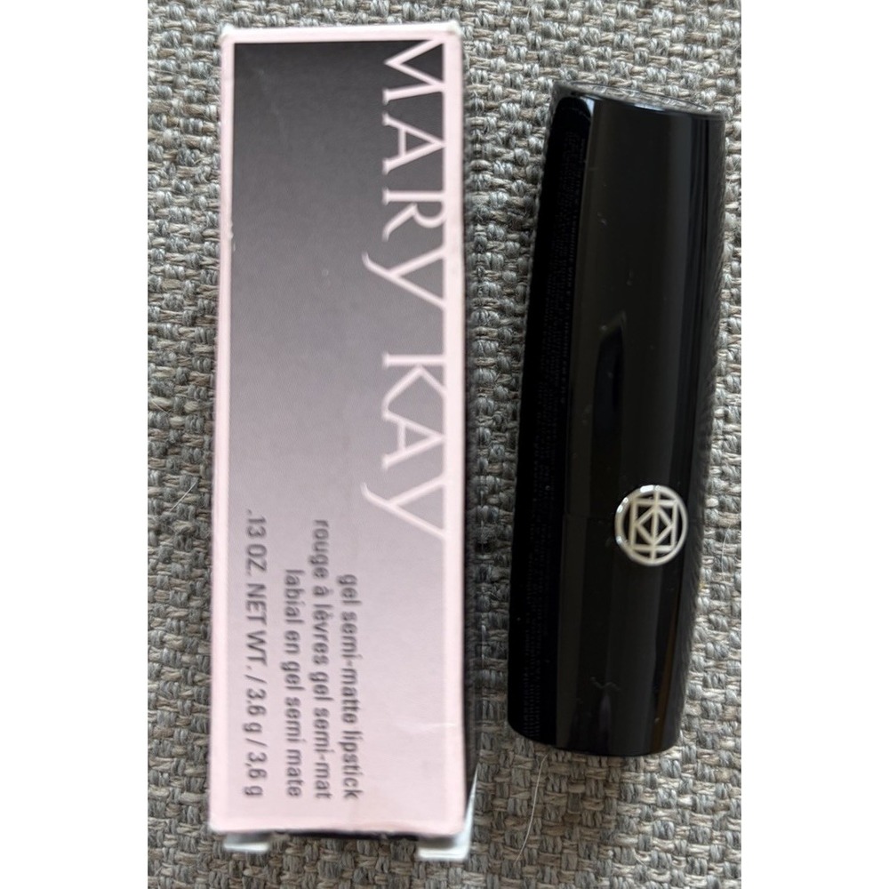New Mary Kay Gel Semi-Matte Lipstick Berry Couture Pink Red Shimmer Makeup
